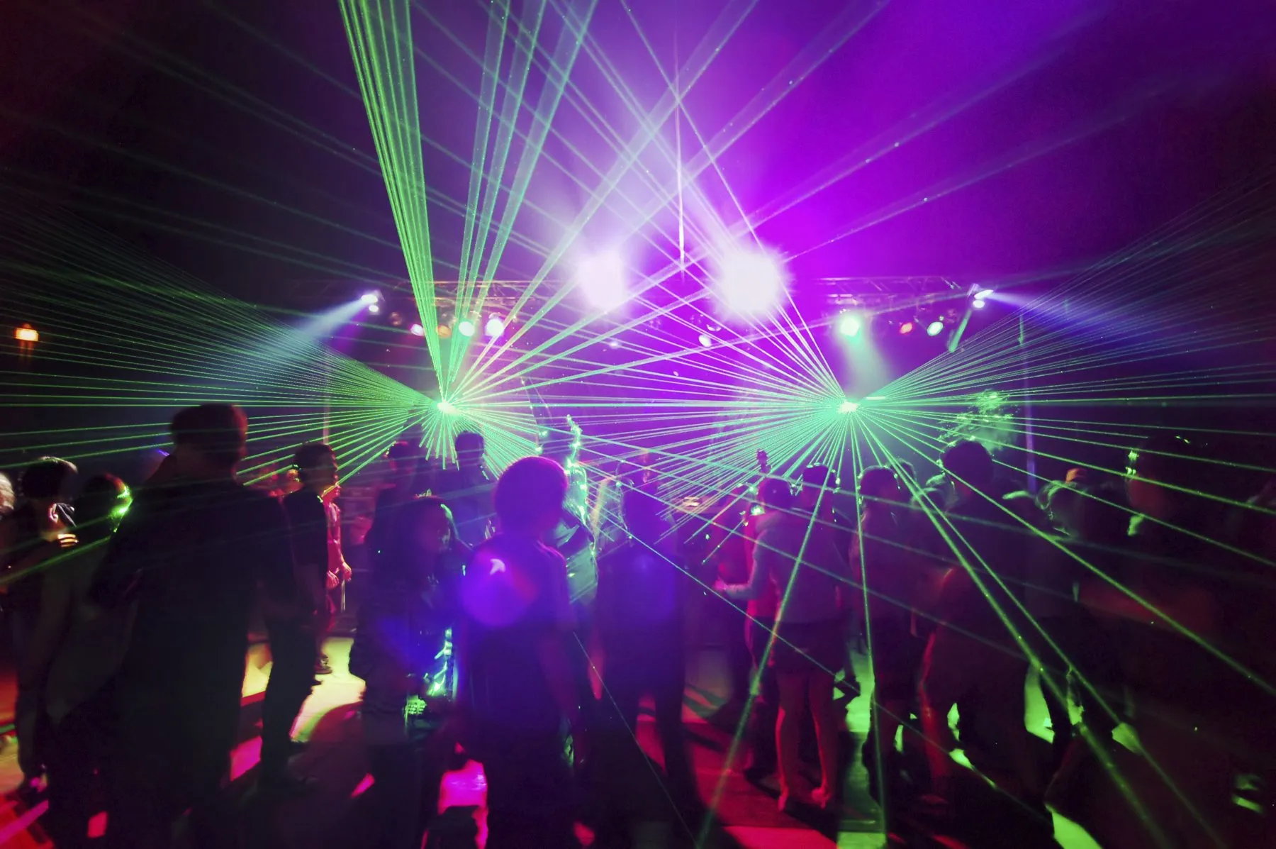 Read more about the article What to do if a friend is spiked